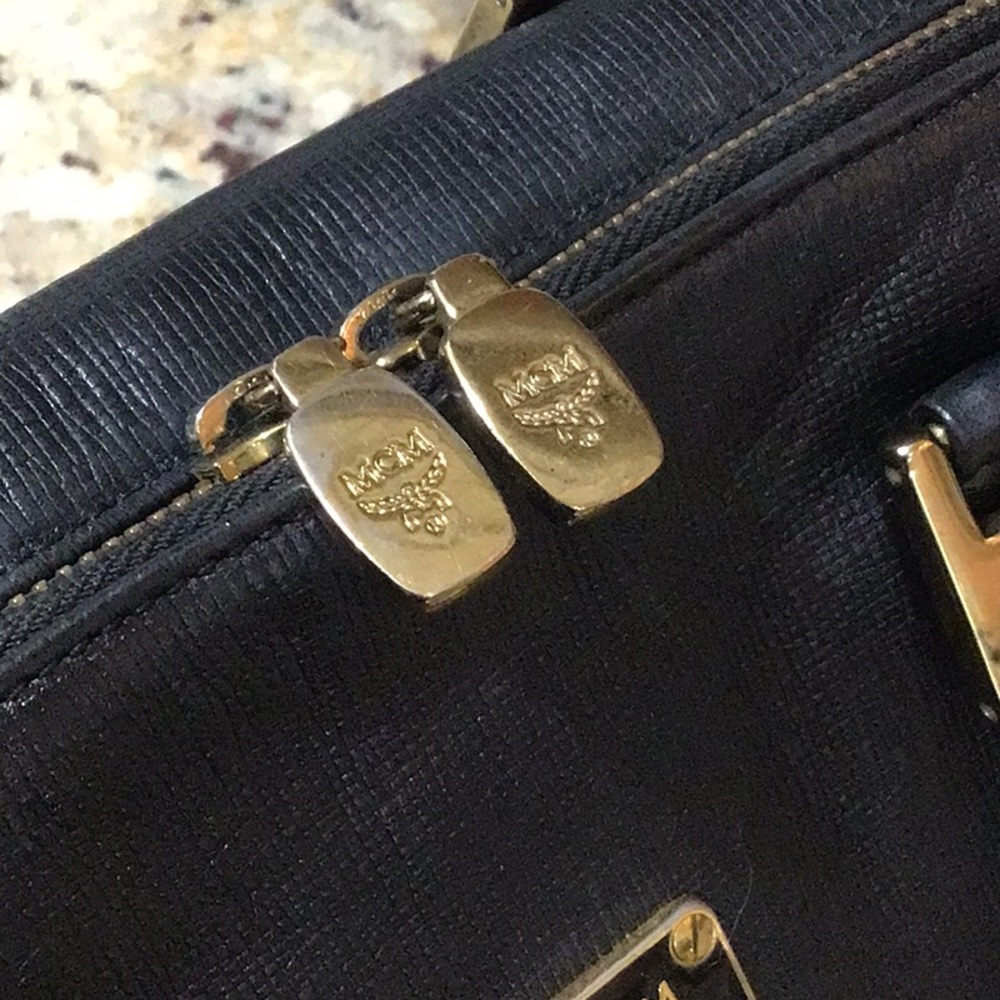 MCM Boston Black Leather Handbag - Picture 12 of 13